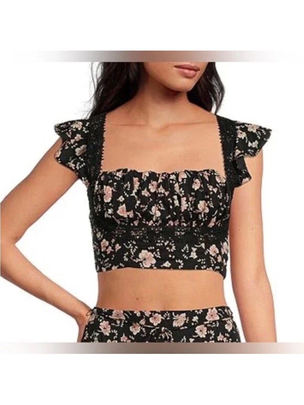 EUC Free People Bijou Black Floral Square-Neck Cropped Top size 4